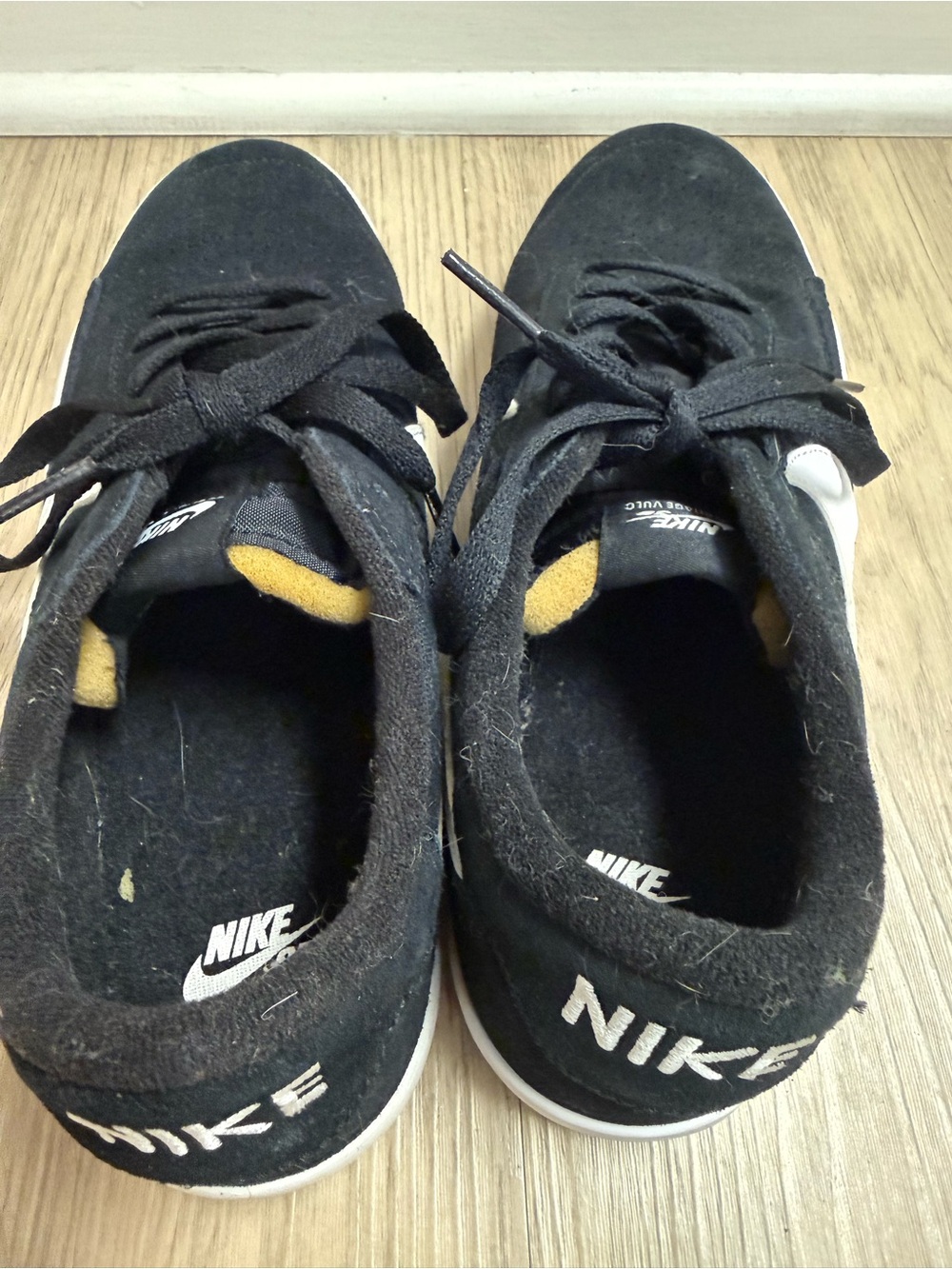 Nike Men’s SB Heritage Vulc Sneakers (Size 8) - Picture 7 of 10
